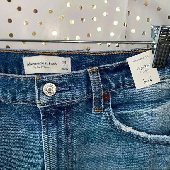 Abercrombie & Fitch High Rise Shorts NWT - Picture 3 of 6